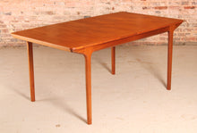 Load image into Gallery viewer, Mid Century extending teak dining table by McIntosh, circa 1960s