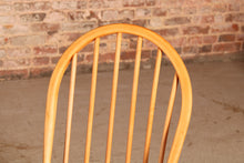 Load image into Gallery viewer, Mid Century Ercol dining set, circa 1960s