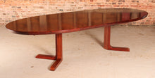 Load image into Gallery viewer, Danish Mid Century extending rosewood dining table with pedestal base by Skovby, circa 1960s