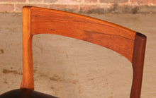 Load image into Gallery viewer, Midcentury teak Dining Table & Chairs by Nathan c.1960s