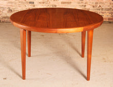 Load image into Gallery viewer, Danish Midcentury Extending Teak Dining Table by VV Mobler c.1960s