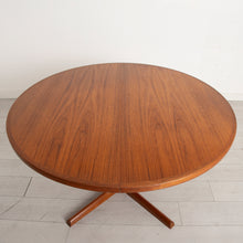 Load image into Gallery viewer, Danish Midcentury Round Teak Extending Dining Table by Gudme Mobelfabrik