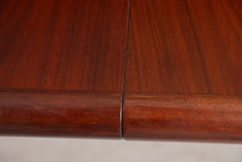 Load image into Gallery viewer, Midcentury Danish Small Oval Rosewood Dining Table c.1970s