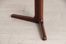 Load image into Gallery viewer, Midcentury Danish Small Oval Rosewood Dining Table c.1970s