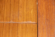 Load image into Gallery viewer, Midcentury Extending Teak Oval Dining Table by Nathan c.1960