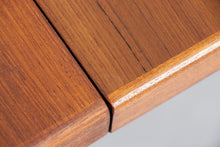 Load image into Gallery viewer, Midcentury Extending Teak Oval Dining Table by Nathan c.1960