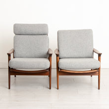 Load image into Gallery viewer, Midcentury Guy Rogers 'New Yorker' Lounge Suite, with 3 Seater Sofa Two Armchairs c.1960