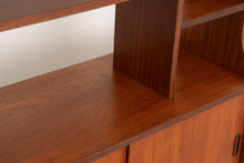 Load image into Gallery viewer, Teak Midcentury Room Divider c.1960s