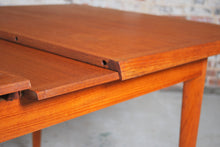 Load image into Gallery viewer, Danish Mid Century extending teak dining table by Fritz Hansen, circa 1960s