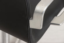 Load image into Gallery viewer, An Oxford leather office chair designed by Arne Jacobsen for Fritz Hansen.