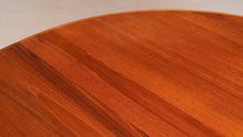 Load image into Gallery viewer, Danish Mid Century extending teak dining table by Glostrup, circa 1960s
