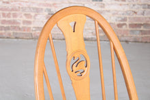 Load image into Gallery viewer, Set of 6 Ercol Swan Chairs in Elm c.1970
