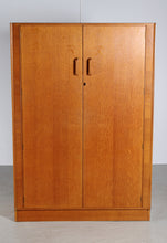 Load image into Gallery viewer, Large Midcentury G Plan Brandon Range Oak Double Wardrobe c.1950
