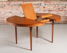 Load image into Gallery viewer, Midcentury Round Extending Dining Table in Teak c.1970s

