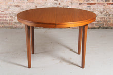 Load image into Gallery viewer, Midcentury Round Extending Dining Table in Teak c.1970s
