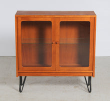 Load image into Gallery viewer, Midcentury G Plan Small Teak Bookcase c.1960s

