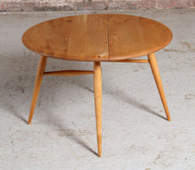 Load image into Gallery viewer, Ercol Drop-leaf Side Table c. 1960s.
