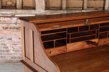 Load image into Gallery viewer, English solid oak rolltop desk, circa 1910s
