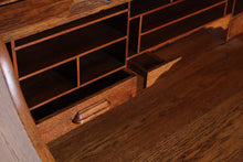 Load image into Gallery viewer, English solid oak rolltop desk, circa 1910s
