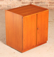 Load image into Gallery viewer, Mid Century Teak Vinyl Record / Media Cabinet on Casters by Dynatron circa 1960s

