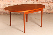 Load image into Gallery viewer, Danish Mid Century extending teak dining table by Bernhard Pedersen &amp; Son, circa 1960s
