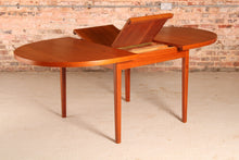 Load image into Gallery viewer, Danish Mid Century extending teak dining table by Bernhard Pedersen &amp; Son, circa 1960s
