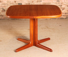 Load image into Gallery viewer, Danish Mid Century extending teak dining table by Skovby, circa 1970s
