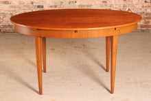 Load image into Gallery viewer, Mid Century extending teak dining table by Greaves&amp;Thomas, circa 1960s.

