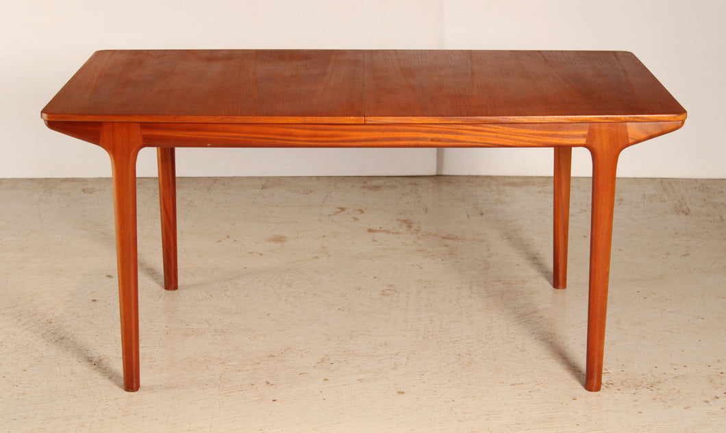 Mid Century extending teak dining table by Mcintosh, circa 1960s.