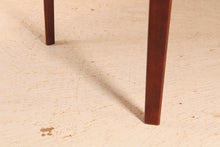 Load image into Gallery viewer, Danish Mid Century extending round/oval rosewood dining table, circa 1970s
