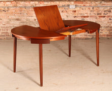 Load image into Gallery viewer, Danish Mid Century extending teak dining table and 4 chairs by Hans Olsen for Frem Röjle, circa 1960s
