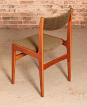 Load image into Gallery viewer, Set of 6 Danish Mid Century teak dining chairs by Erik Buch, circa 1960s
