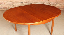 Load image into Gallery viewer, Mid Century round extending teak dining table by Jentique, circa 1960s

