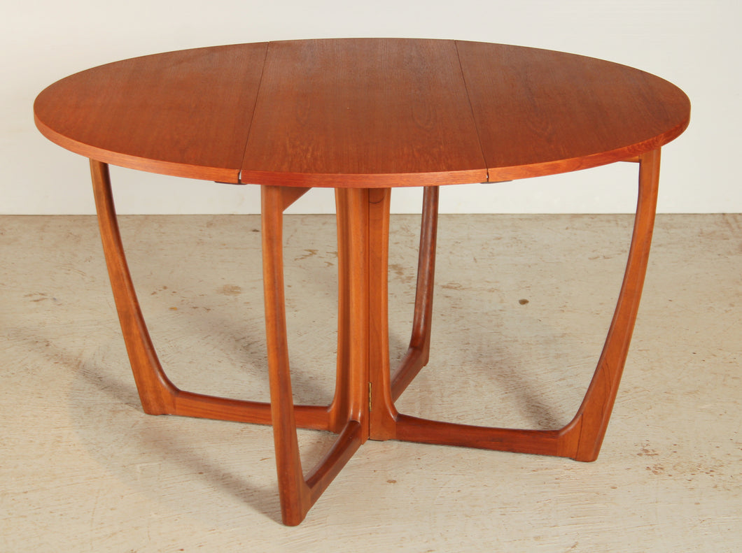 Mid Century drop leaf / gateleg teak dining table by Beithcraft, Scotland, circa 1960s.