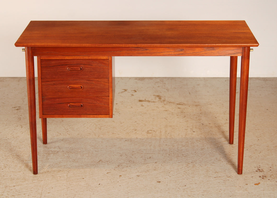 Danish Midcentury Teak Desk by Arne Vodder c.1960s