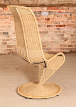 Load image into Gallery viewer, Italian mid century banana leaf rope 'S' chair by Marzio Cecchi, circa 1970s
