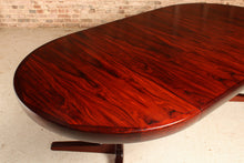Load image into Gallery viewer, Danish Mid Century extending rosewood dining table, circa 1970s
