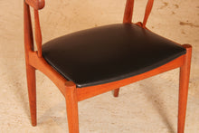 Load image into Gallery viewer, Set of 4 Danish Mid Century model BA113 teak dining chairs/armchairs designed by Johannes Andersen for BRDR Andersen, circa 1960s
