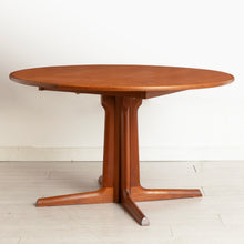 Load image into Gallery viewer, Danish Midcentury Extending Dining Table in Teak by Gudme Mobelfabrik c.1965
