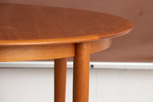 Load image into Gallery viewer, Danish Midcentury Teak Round Extending Dining Table
