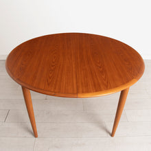 Load image into Gallery viewer, Danish Midcentury Teak Round Extending Dining Table
