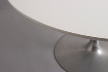 Load image into Gallery viewer, Large Midcentury Arkana Tulip Table with Aluminium Base c.1960s
