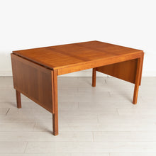 Load image into Gallery viewer, Midcentury Danish Extending Dining Table by Vejle Stole c.1975
