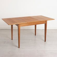 Load image into Gallery viewer, Midcentury Extending Mahogany Dining Table by Gordon Russell c.1960s
