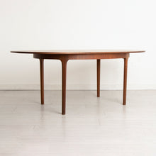 Load image into Gallery viewer, Midcentury Extending Teak Dining Table by McIntosh c.1960s
