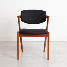 Load image into Gallery viewer, Midcentury Kai Kristiansen Z-Chair

