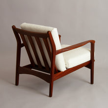 Load image into Gallery viewer, Midcentury Living Room Suite in Afromosia &amp; White Boucle by Toothill c.1965
