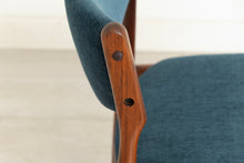 Load image into Gallery viewer, Set of 6 Danish Mid Century rosewood dining chairs, circa 1960s
