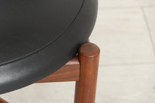 Load image into Gallery viewer, Set of 4 Midcentury Fresco Dining Chairs in Teak &amp; Original Black Vinyl Upholstery by Victor Wilkins
