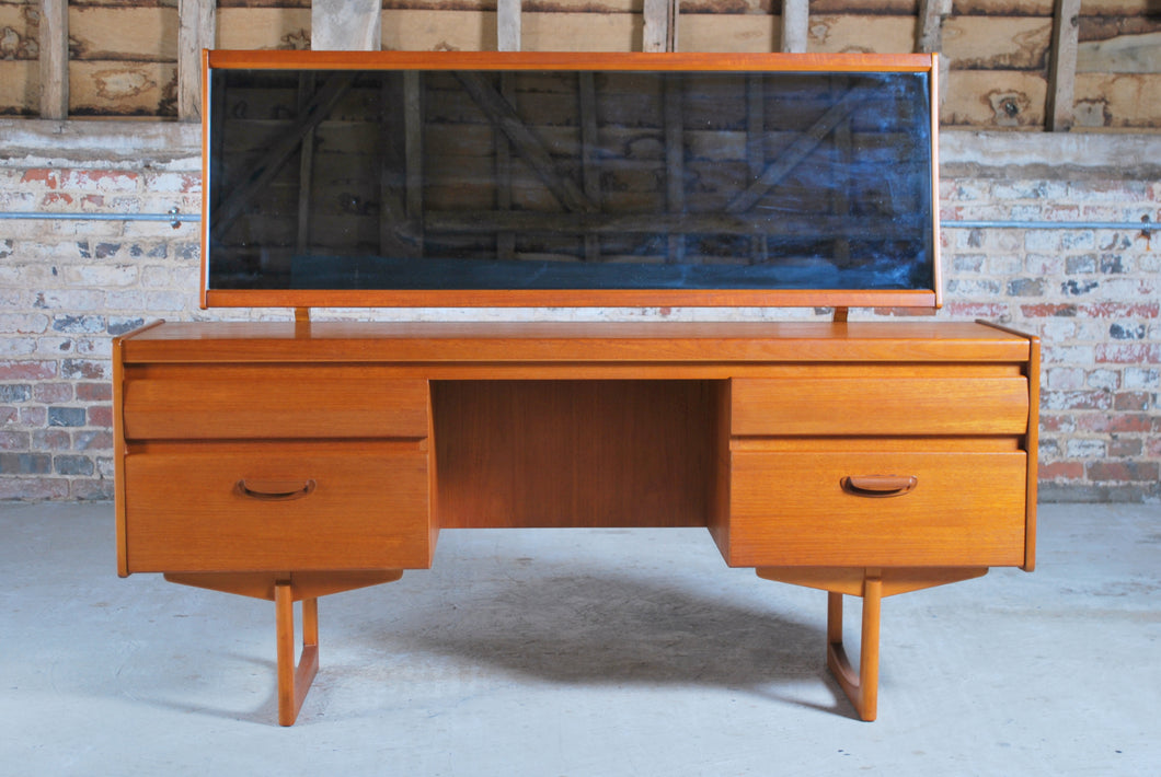 Mid Century teak dressing table by William Lawrence, Nottingham, England, circa 1960s.